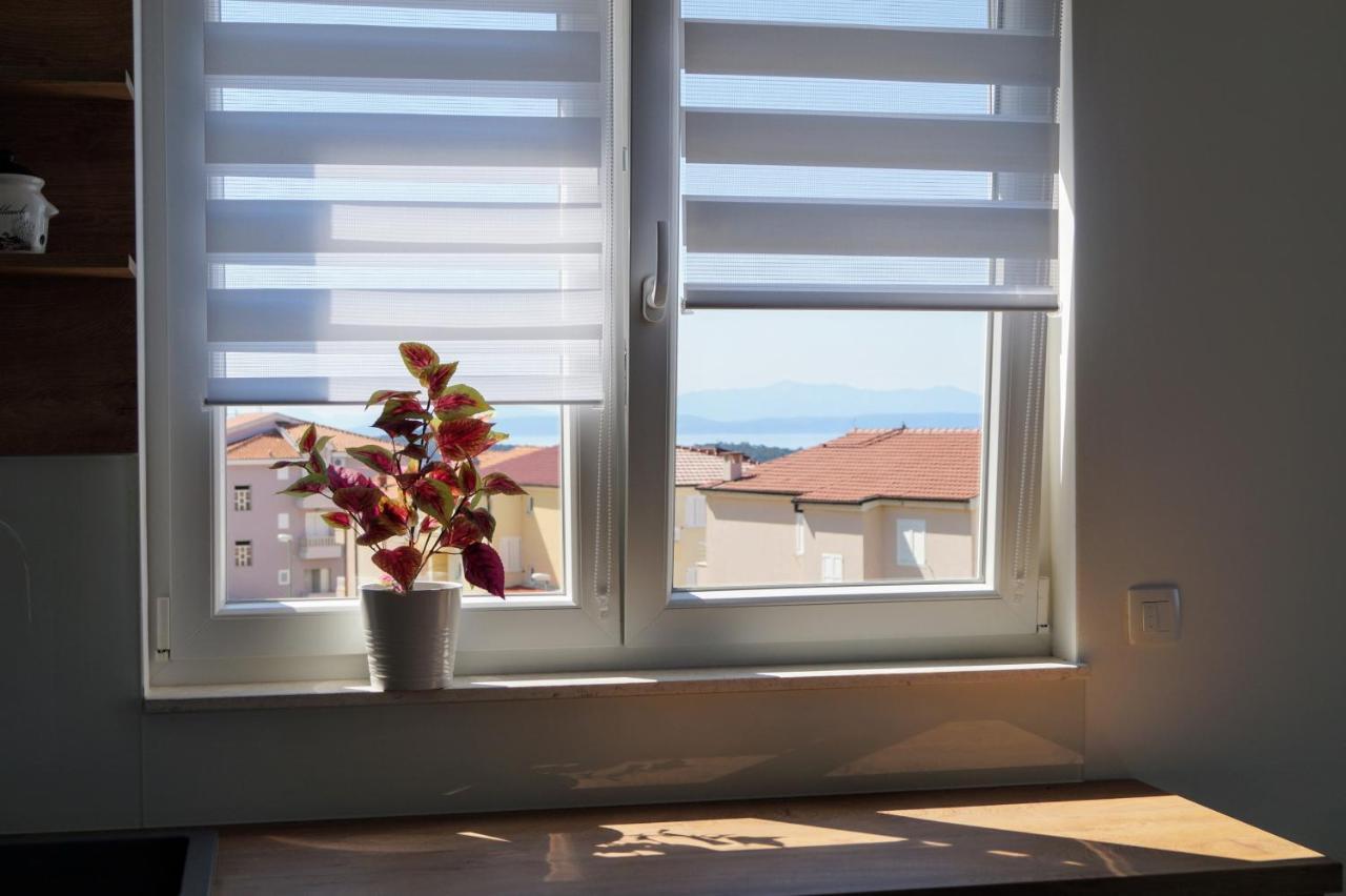 Apartment Ivona With Beautiful Seaview Makarska Exterior foto