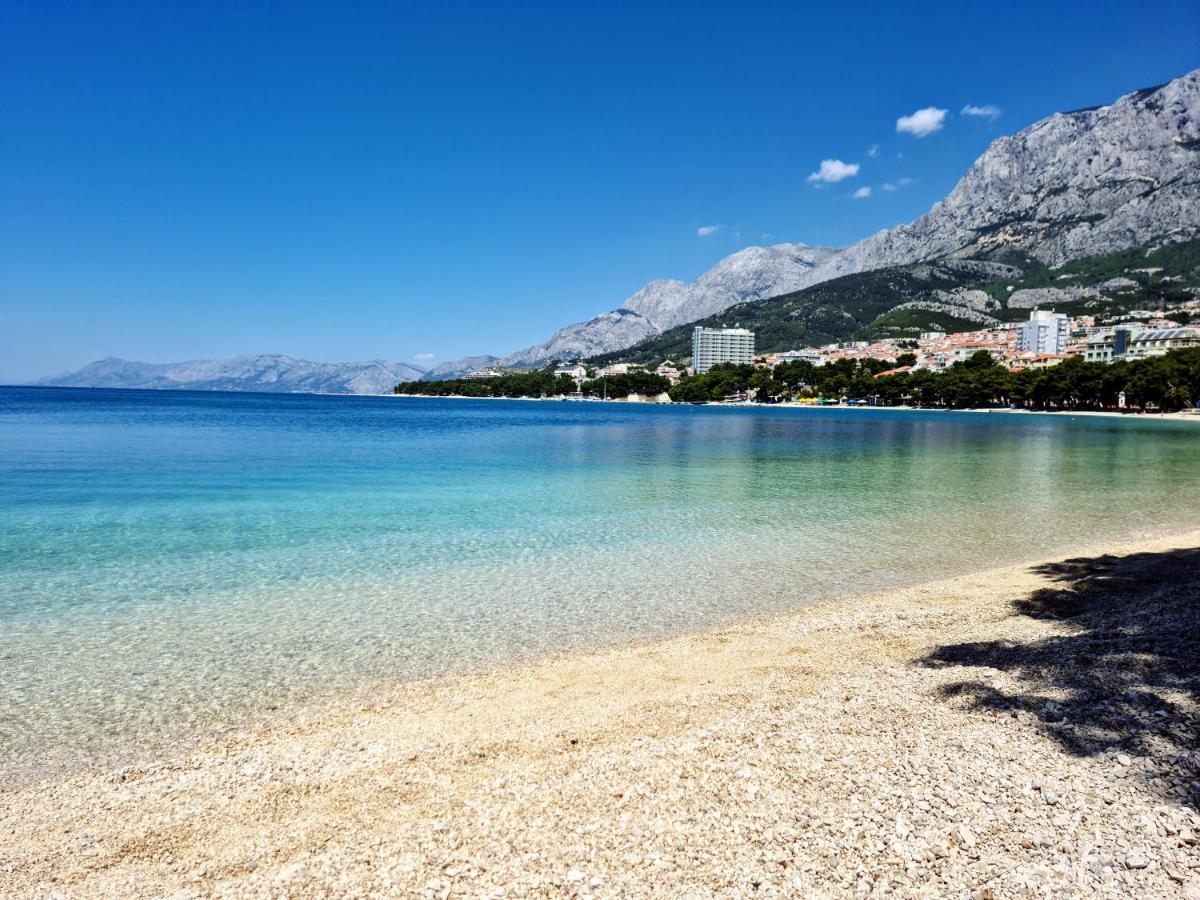 Apartment Ivona With Beautiful Seaview Makarska Exterior foto