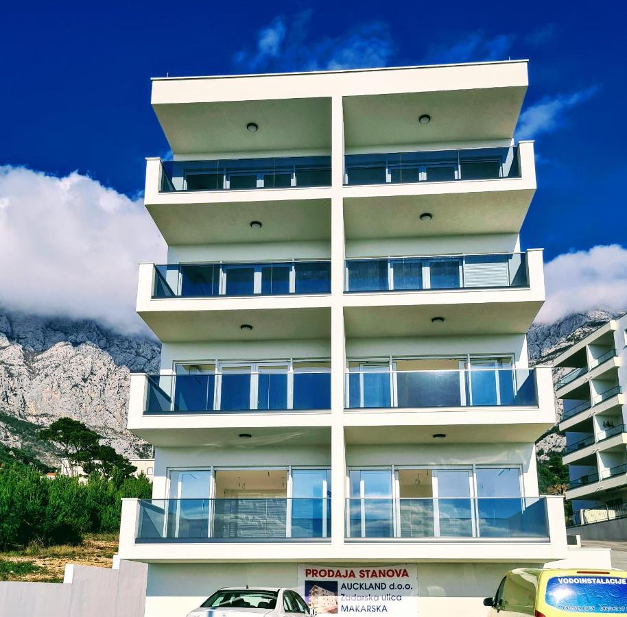 Apartment Ivona With Beautiful Seaview Makarska Exterior foto